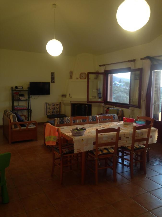 Villa Lazy Farm à Prasinon Extérieur photo