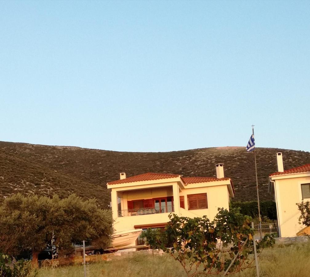 Villa Lazy Farm à Prasinon Extérieur photo